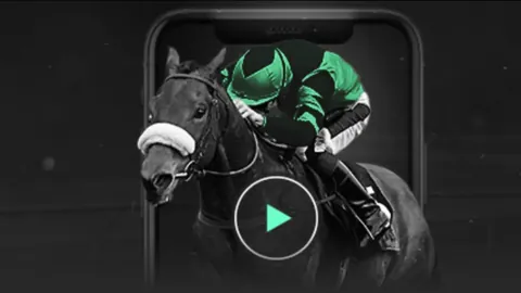 中国三人男篮10月跃升世界排名：从第15至第3名，中新网报道