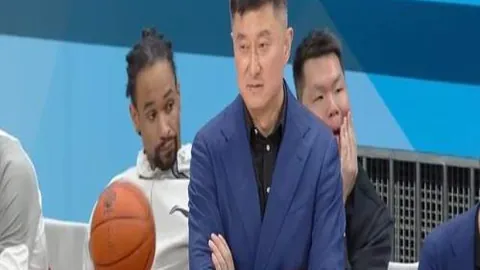 基耶利尼：若身披苏亚雷斯战袍，我也会咬人